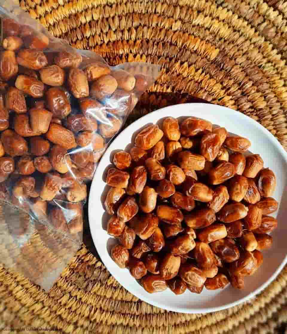 خرما زاهدی خارک انتخابی خاص برای علاقه‌مندان خرمای تازه